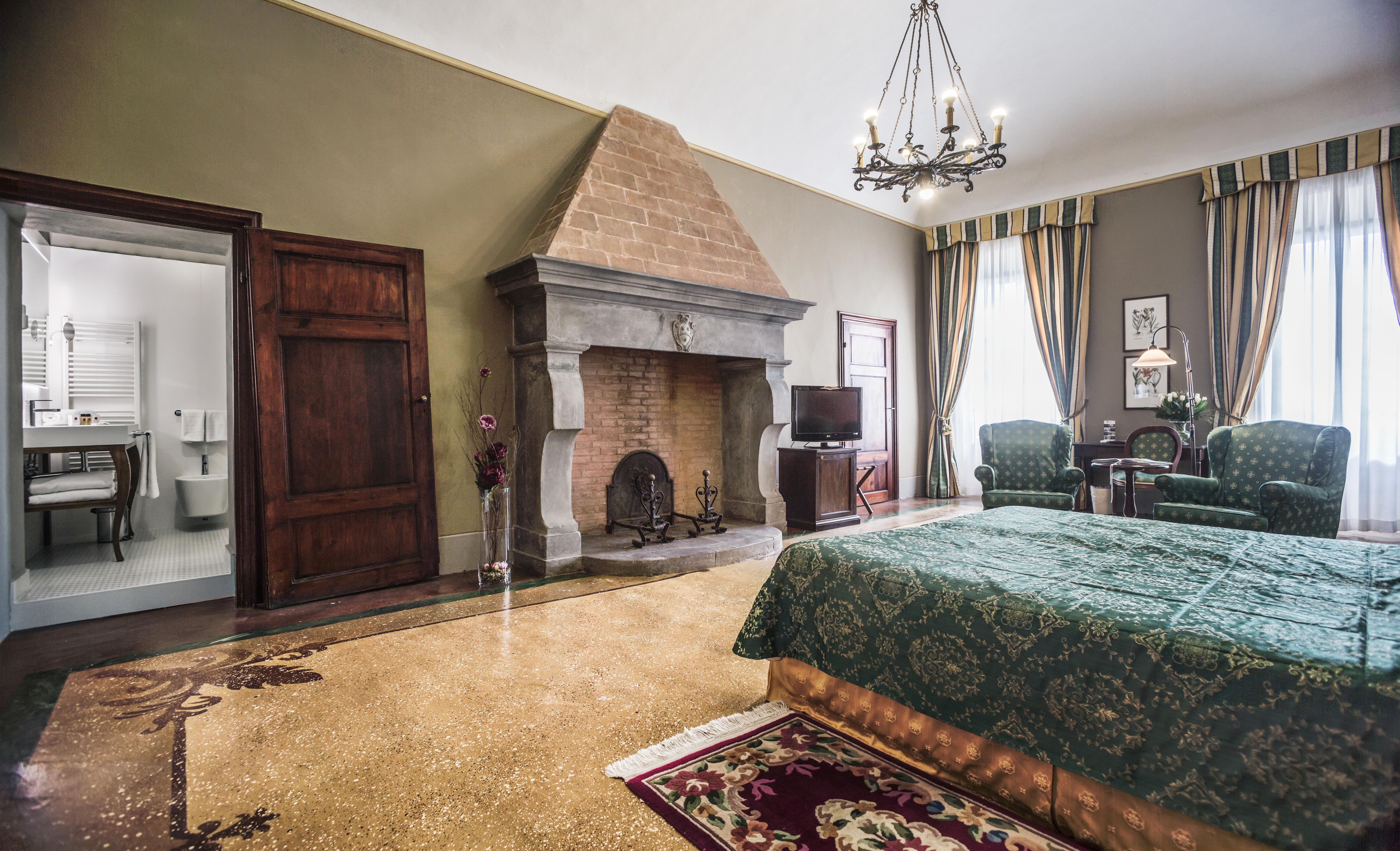 Palazzo Leopoldo Dimora Storica & Spa 라다인키안티 외부 사진