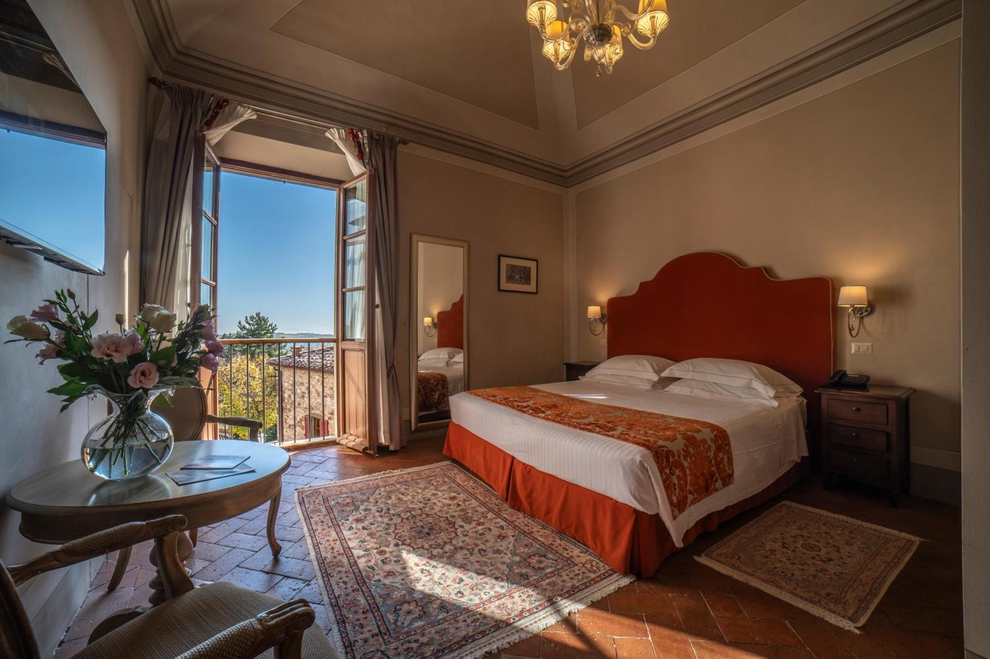 Palazzo Leopoldo Dimora Storica & Spa 라다인키안티 외부 사진
